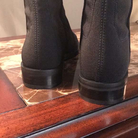 🆕 Gorgeous Stuart Weitzman half and half Black Suede boots. 1 inch heels. - Picture 12 of 14